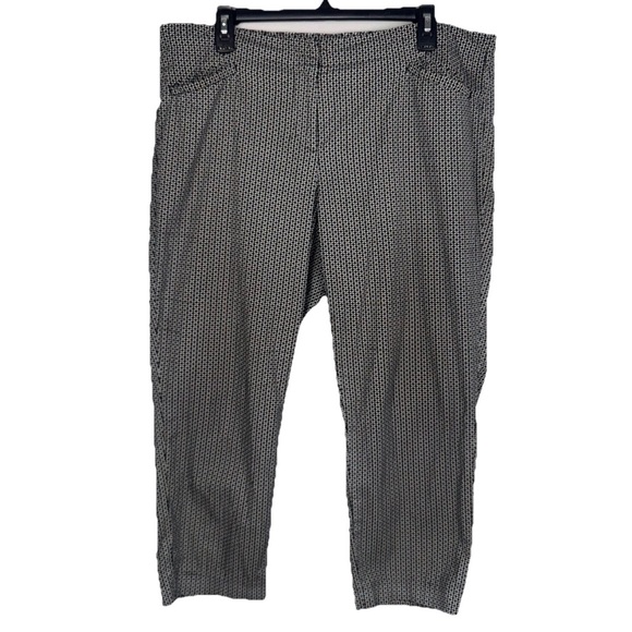 J. Jill Pants - J Jill Women’s 12‎ Petite Dress Pants Black White Geometric Print Stretch Ankle